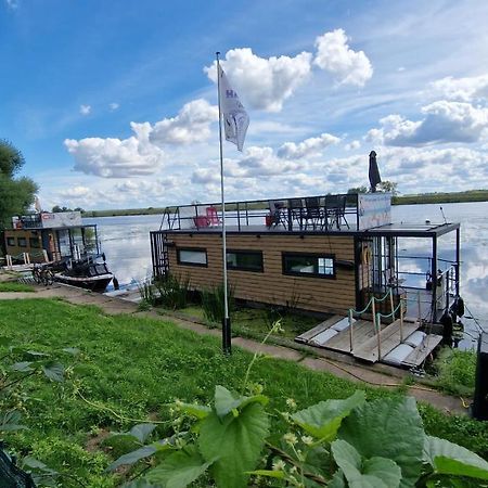 Hausboote Unteres Odertal Hausboot Kranich Ξενοδοχείο Schwedt Εξωτερικό φωτογραφία